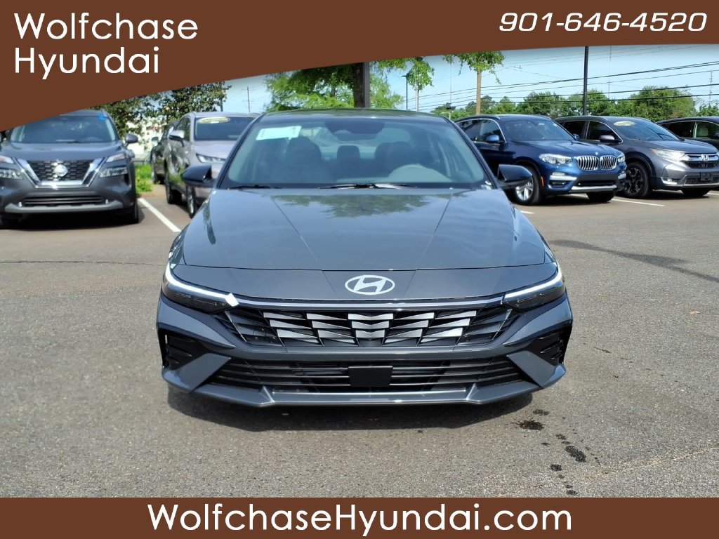 Used 2026 Hyundai Elantra SEL Sport Premium FWD image 8