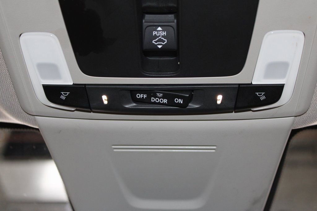 Used 2022 Honda Civic Touring image 40