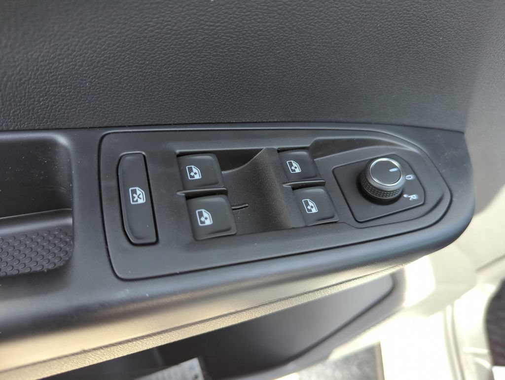 New 2026 Volkswagen Taos S FWD image 25