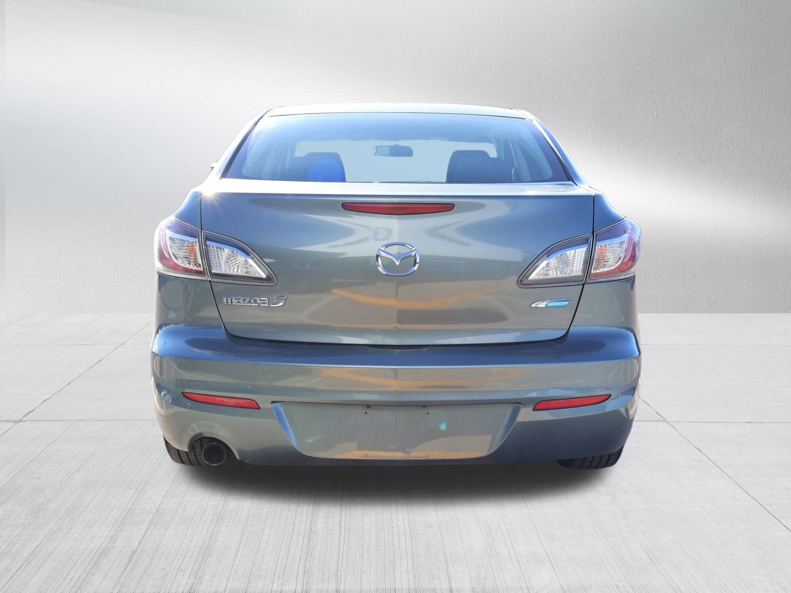 Used 2012 MAZDA MAZDA3 i Touring image 6