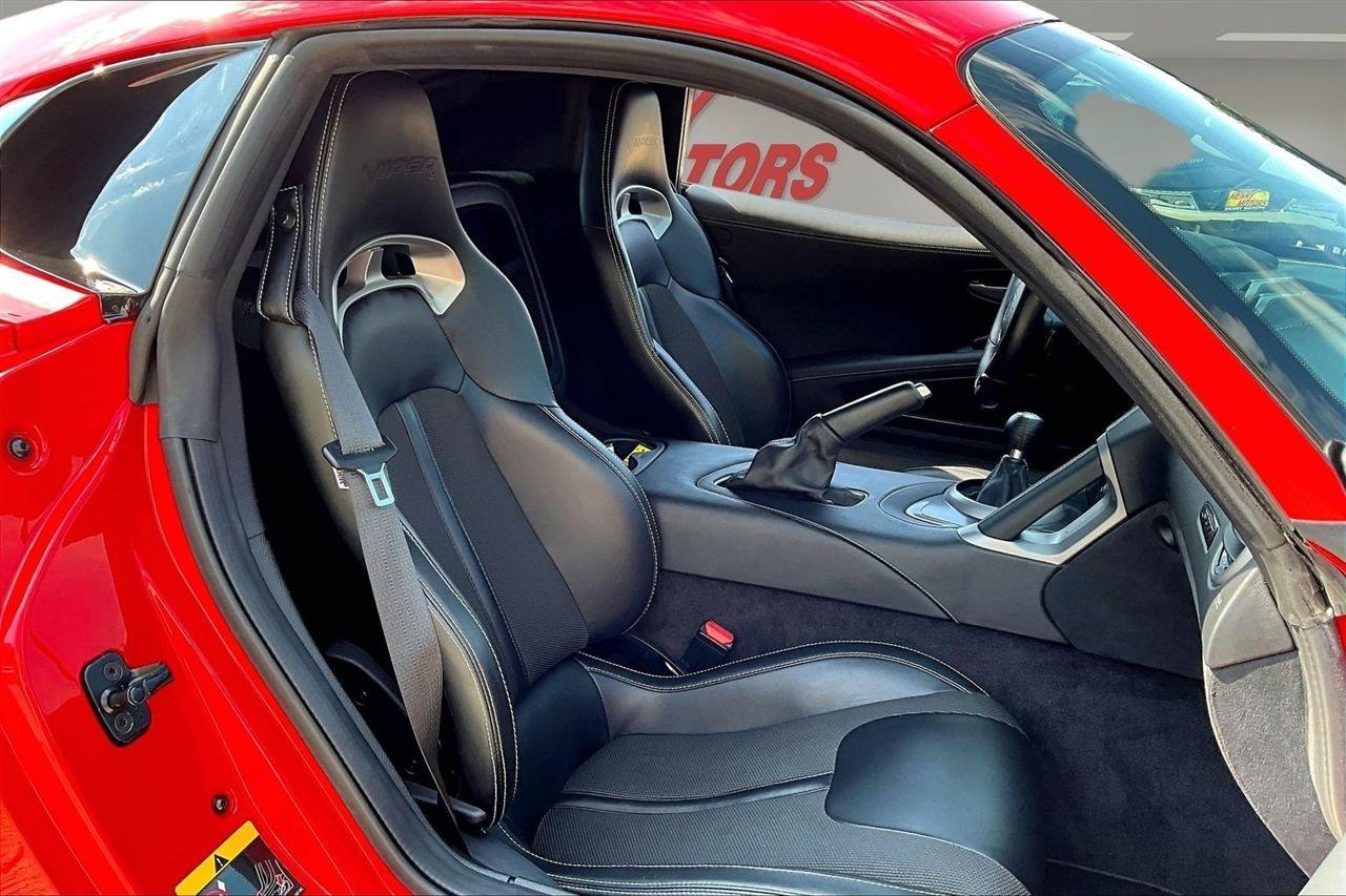 Used 2016 Dodge Viper SRT-10 RWD image 28