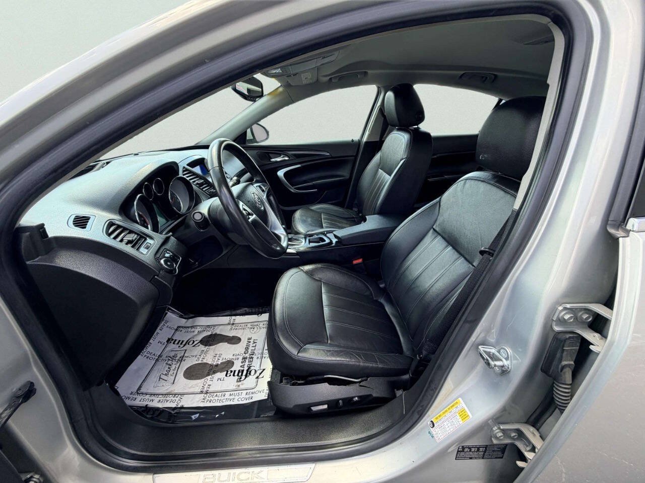 Used 2011 Buick Regal CXL w/ RL3 Preferred Equipment Group FWD image 16