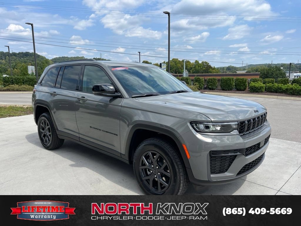 New 2027 Jeep Grand Cherokee Altitude AWD/4WD image 29
