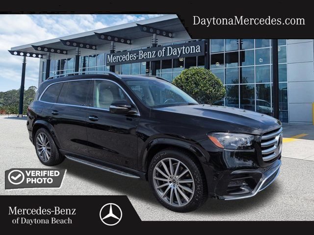 Used 2024 Mercedes-Benz GLS 580 4MATIC w/ Warmth & Comfort Package image 1