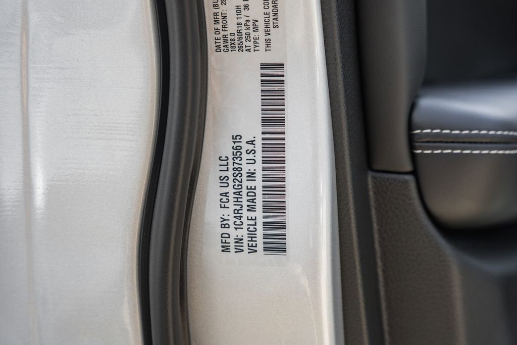 New 2025 Jeep Grand Cherokee Laredo X w/ Luxury Tech Group I image 42