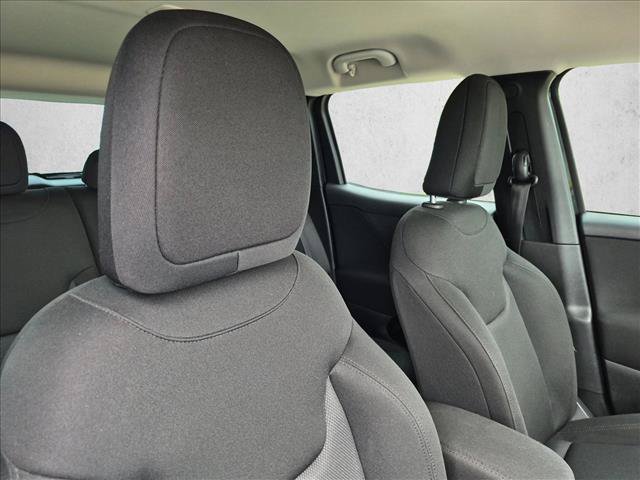 Used 2020 Jeep Renegade Sport FWD image 19