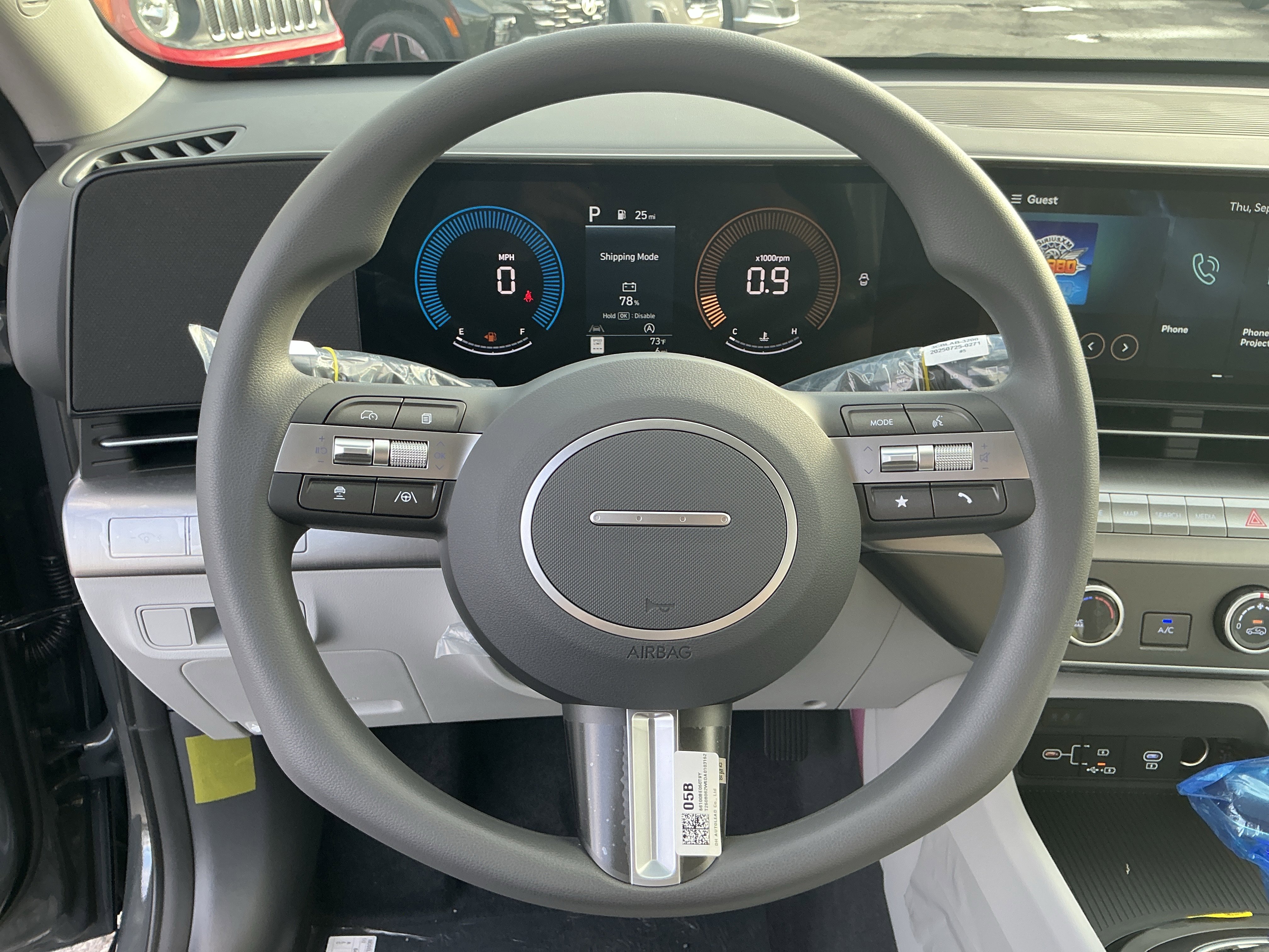 New 2026 Hyundai Kona SE image 13