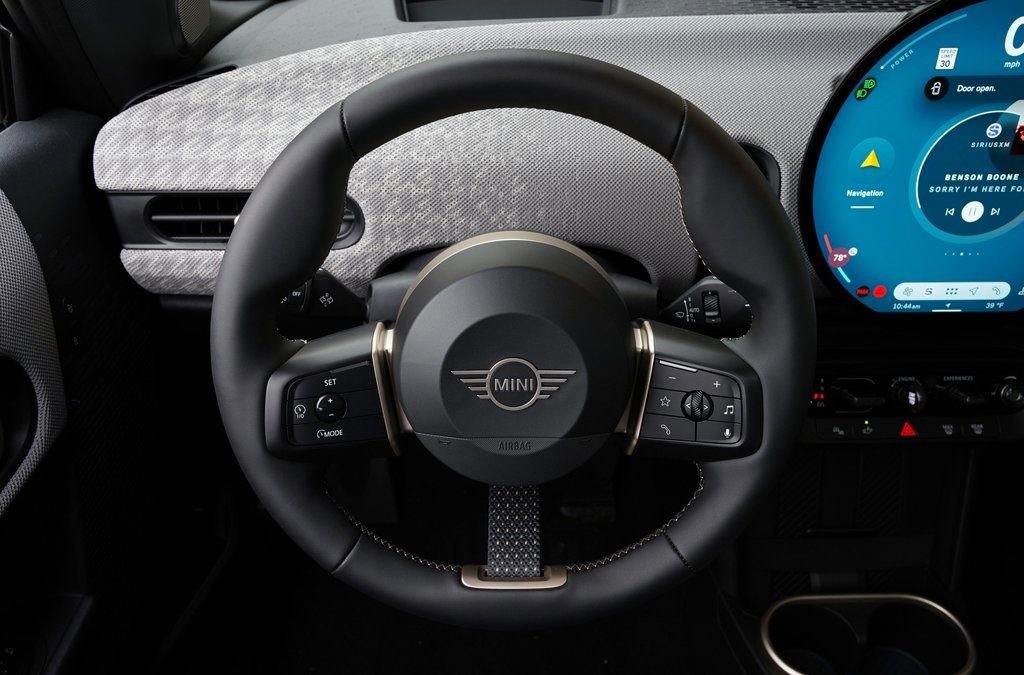 Used 2025 MINI Cooper S image 14