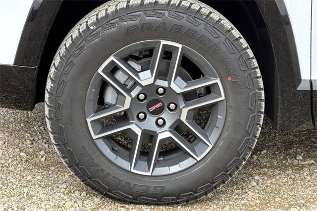 New 2026 GMC Terrain AT4 w/ Convenience Package III image 32