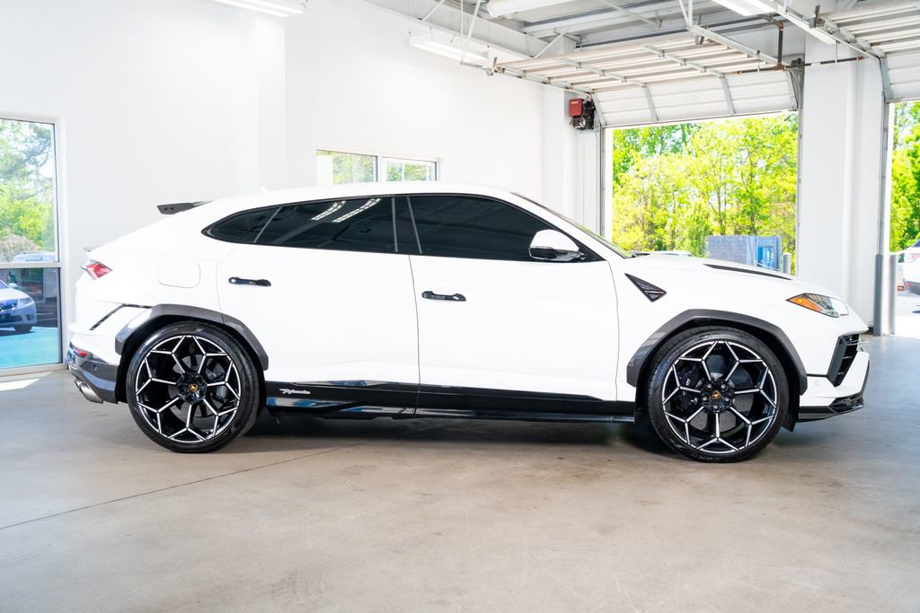 Used 2024 Lamborghini Urus Performante image 5