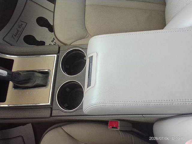 Used 2014 Lincoln MKX AWD w/ Equipment Group 102A image 14