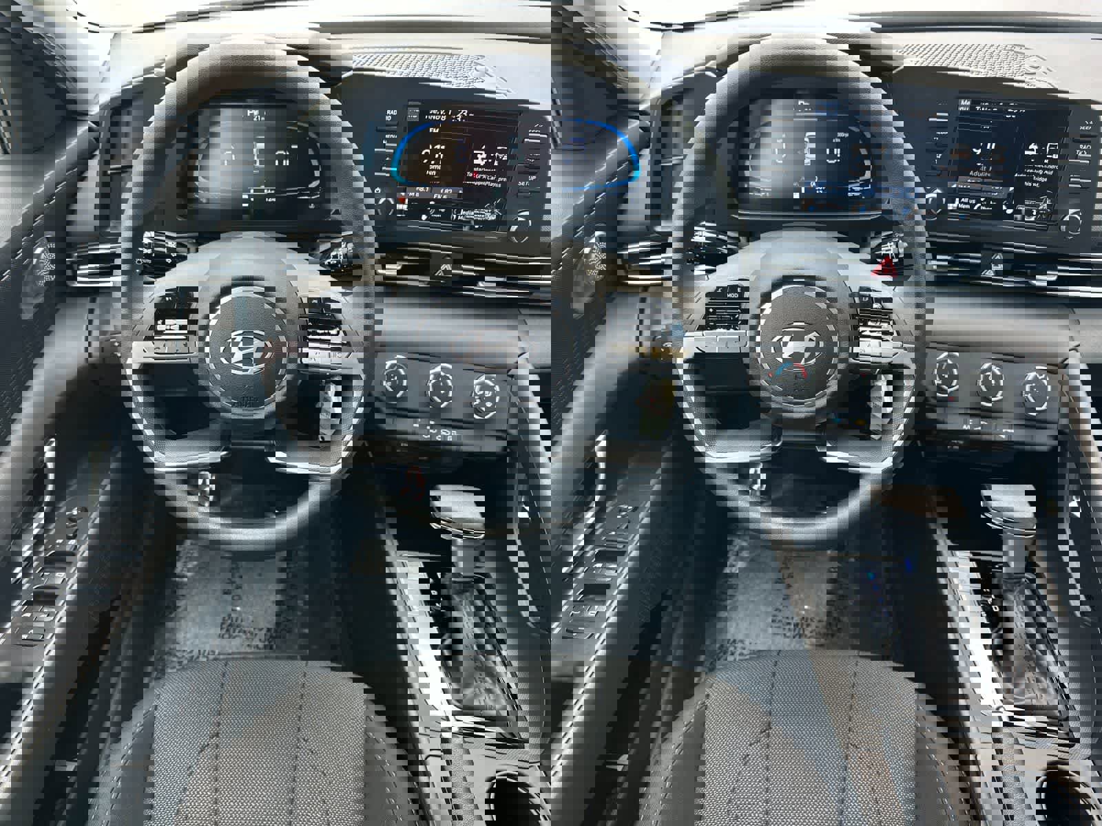 New 2026 Hyundai Elantra SE image 15