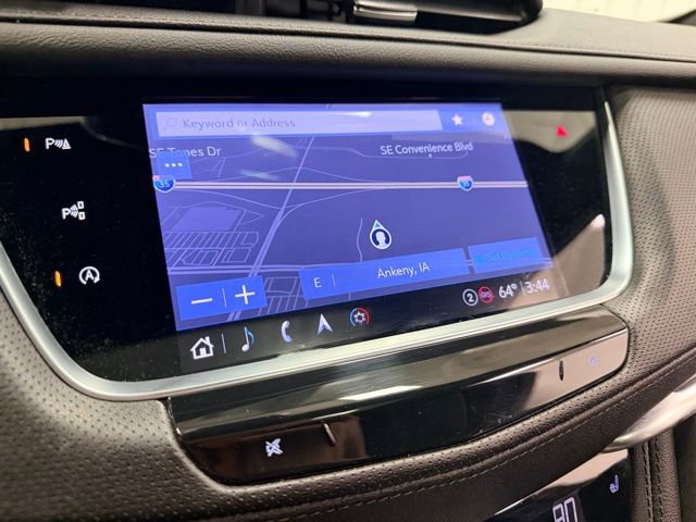 Certified 2022 Cadillac XT5 Premium Luxury w/ Technology Package AWD/4WD image 14