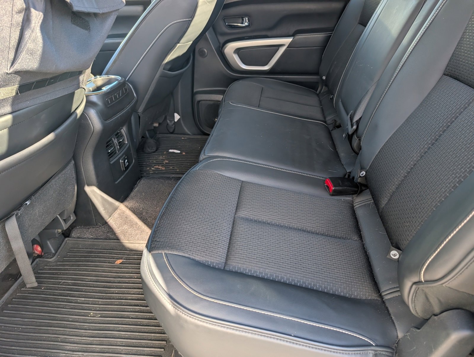 Used 2018 Nissan Titan PRO-4X w/ Pro-4x Utility Package image 5