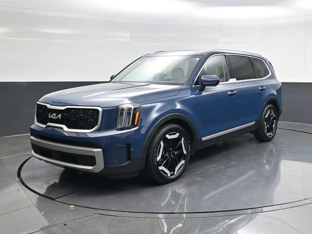 Used 2023 Kia Telluride EX image 7