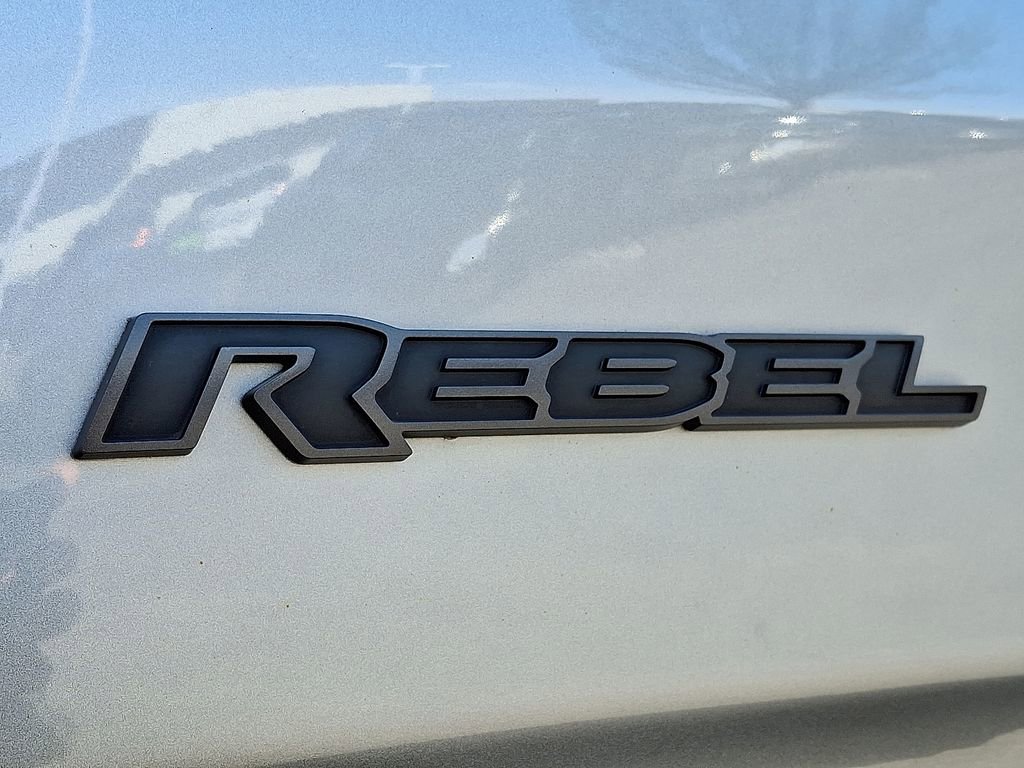 Used 2019 RAM 1500 Rebel image 31