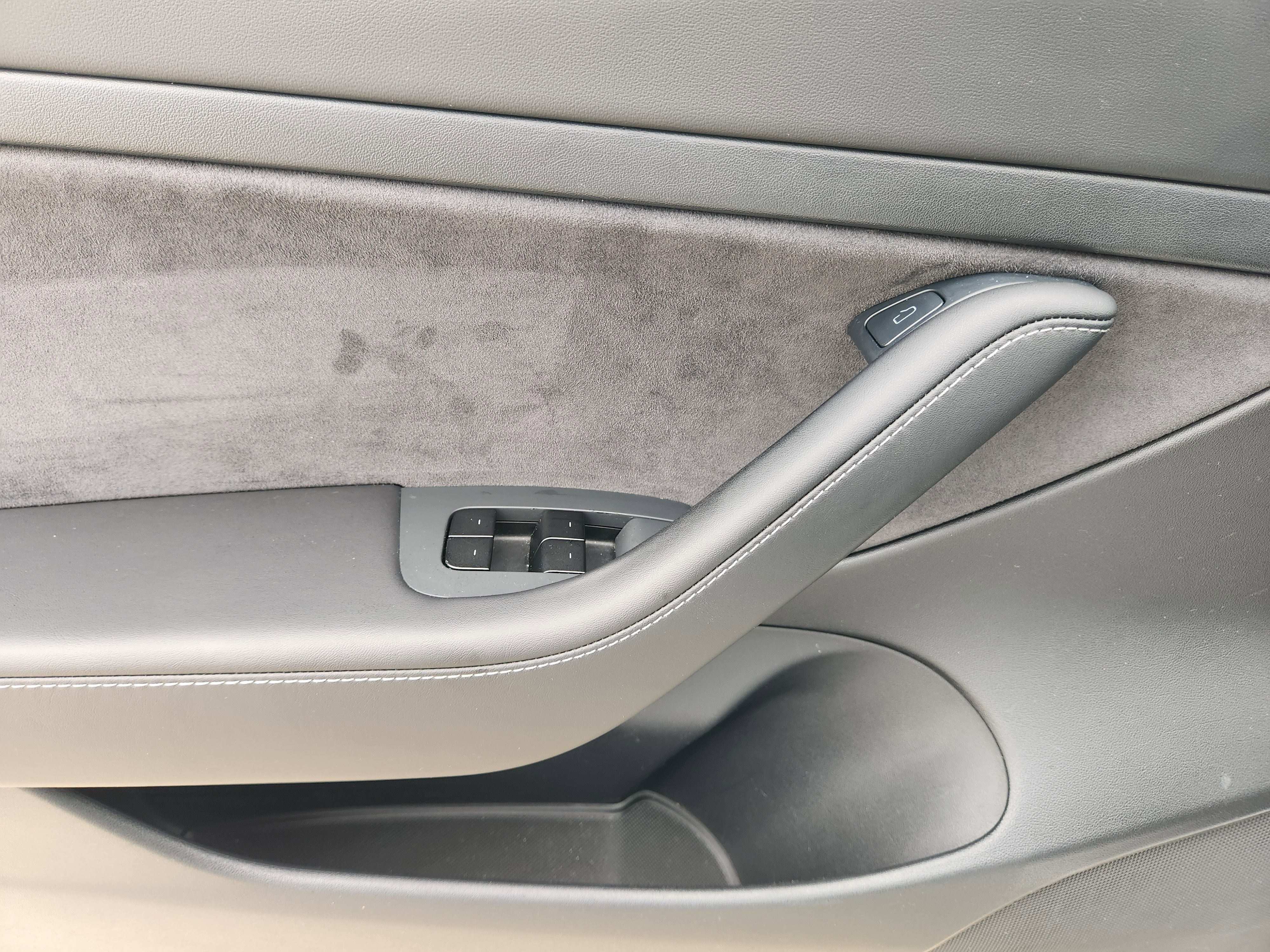 Used 2021 Tesla Model 3 Standard Range Plus image 28