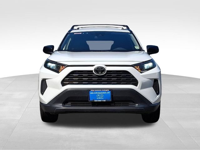 Used 2020 Toyota RAV4 LE w/ Carpet Mat Package FWD image 2