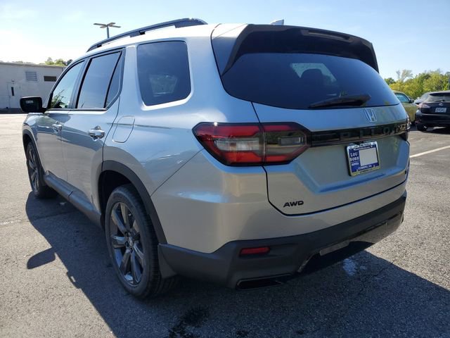 New 2026 Honda Pilot Sport image 6