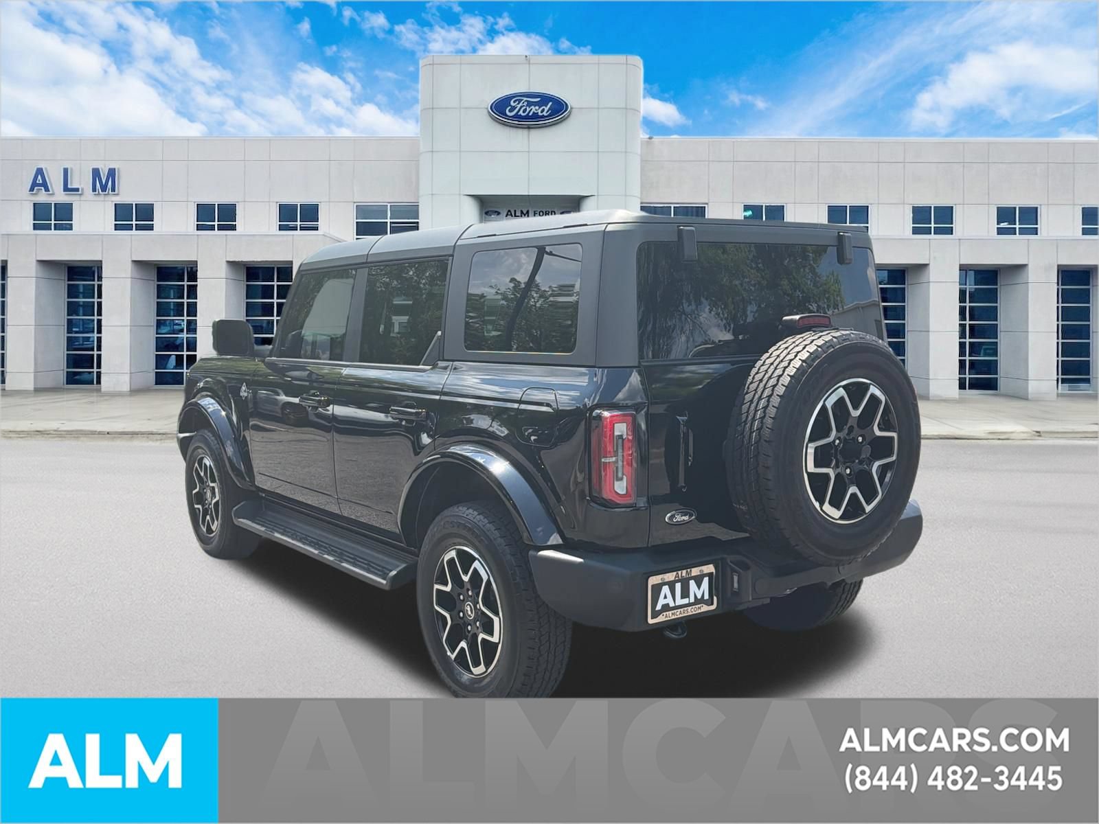 Used 2025 Ford Bronco Outer Banks AWD/4WD image 8
