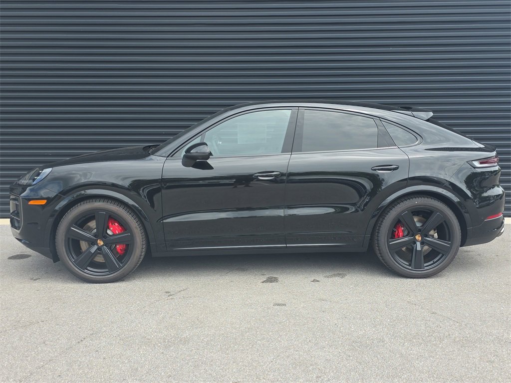 New 2026 Porsche Cayenne S image 2