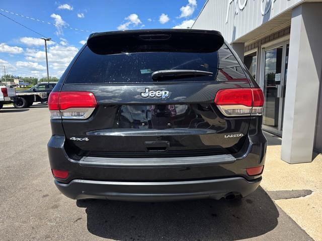 Used 2015 Jeep Grand Cherokee Laredo w/ Quick Order Package 23E AWD/4WD image 6