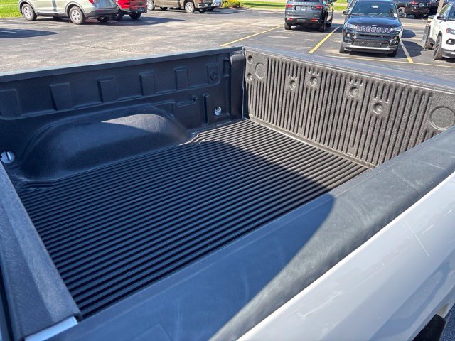 Used 2017 RAM 1500 ST w/ SXT Appearance Group AWD/4WD image 7
