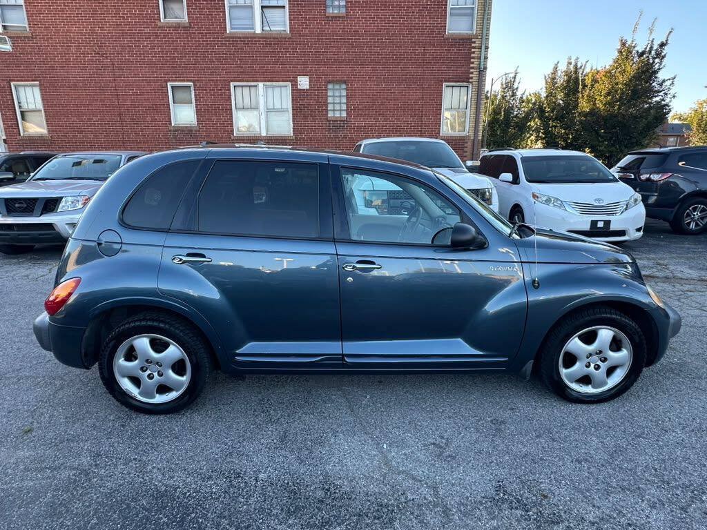 Used 2002 Chrysler PT Cruiser Touring FWD image 4