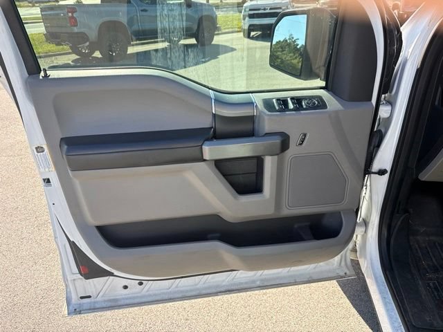 Used 2018 Ford F150 XLT w/ Equipment Group 302A Luxury AWD/4WD image 19