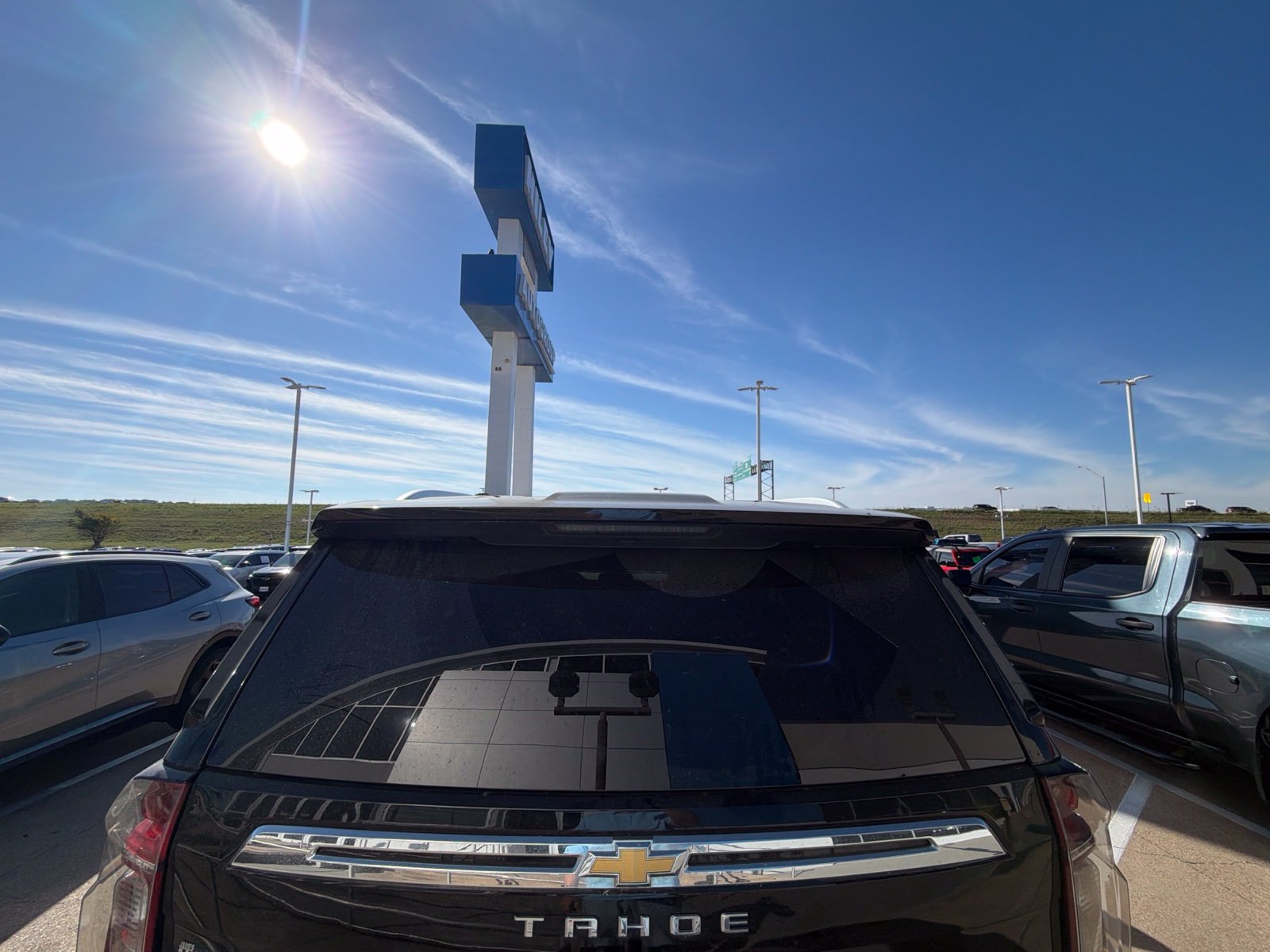 Used 2024 Chevrolet Tahoe LS w/ Driver Alert Package RWD image 9