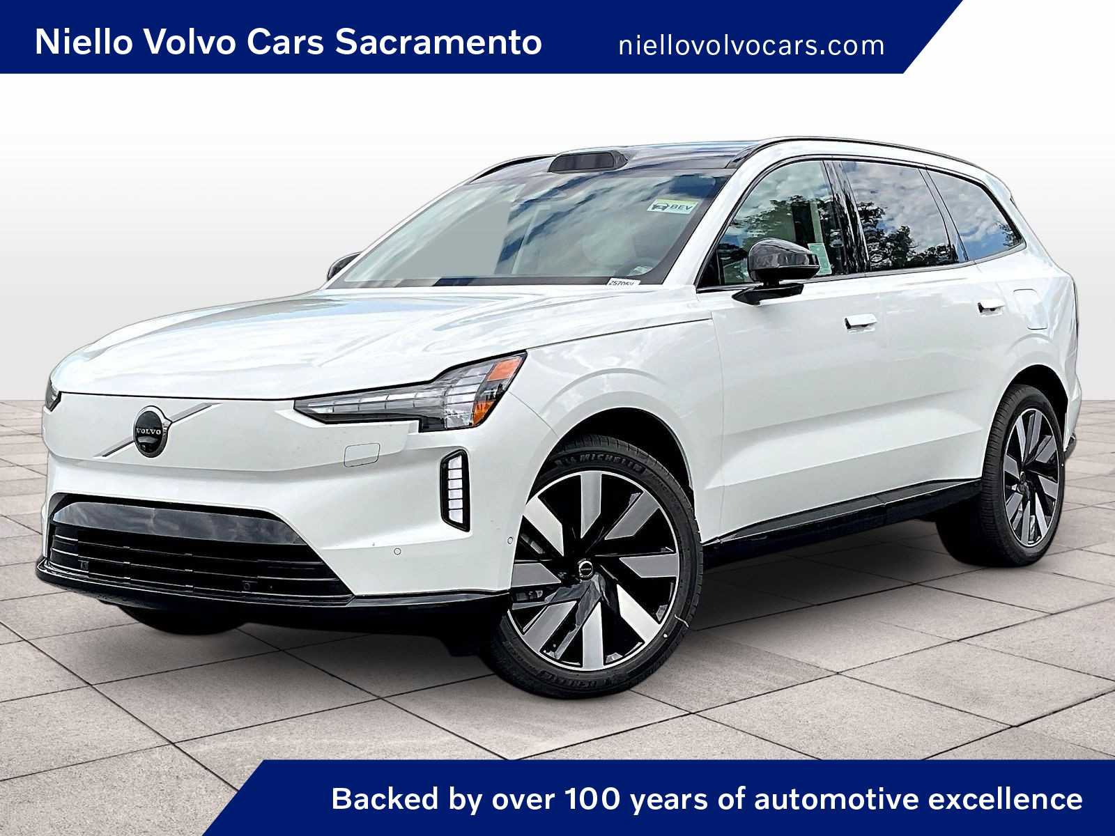 New 2025 Volvo EX90 Ultra image 1
