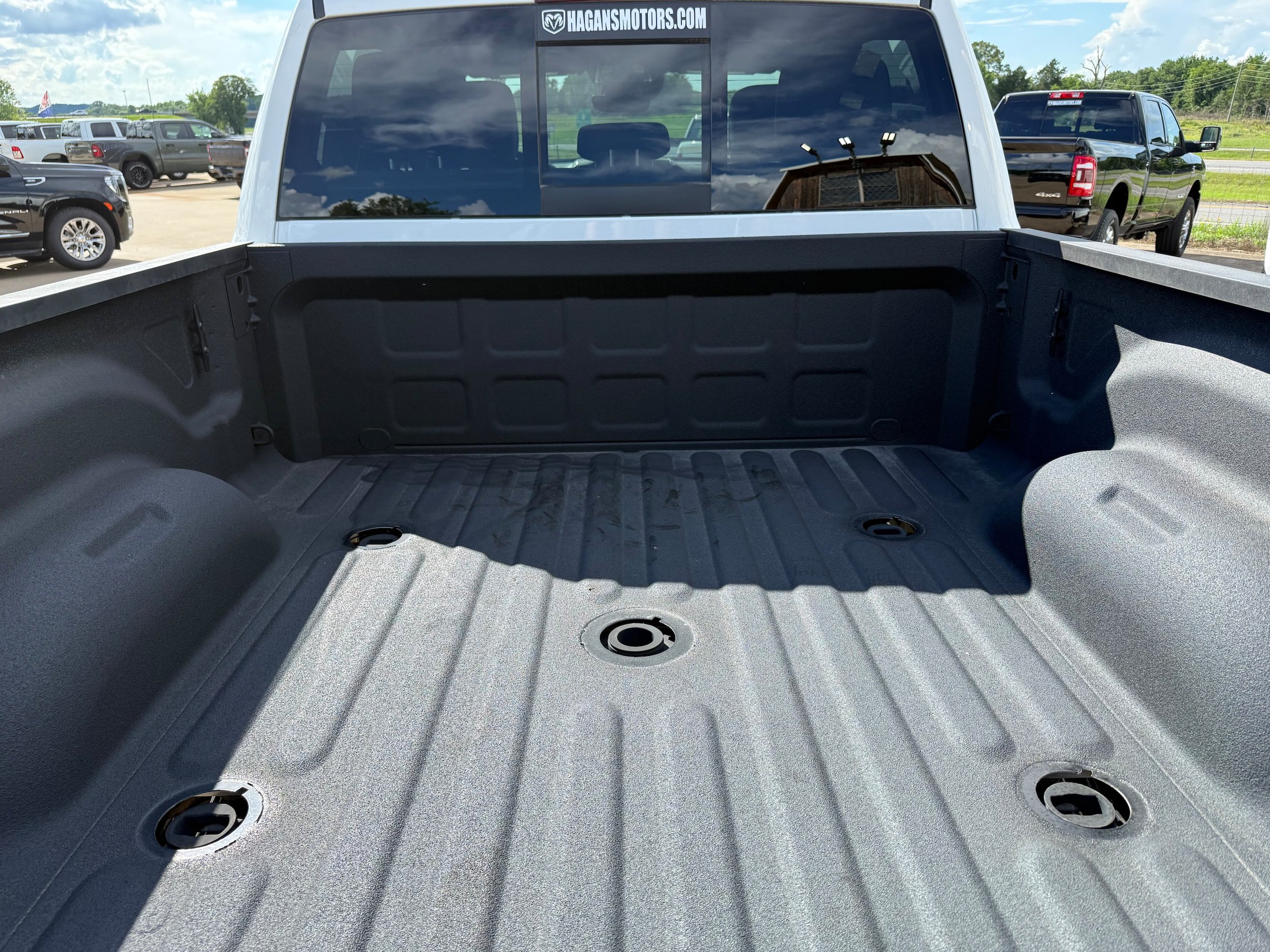 New 2026 RAM 2500 Tradesman AWD/4WD image 6