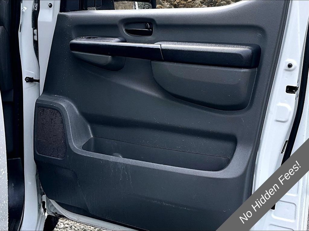 Used 2012 Nissan NV 3500 SV w/ Side Curtain Airbag Pkg RWD image 19