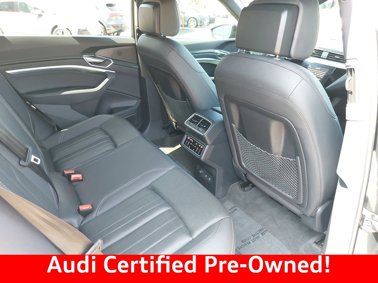 Used 2023 Audi e-tron Premium Plus w/ Premium Plus Package AWD/4WD image 11