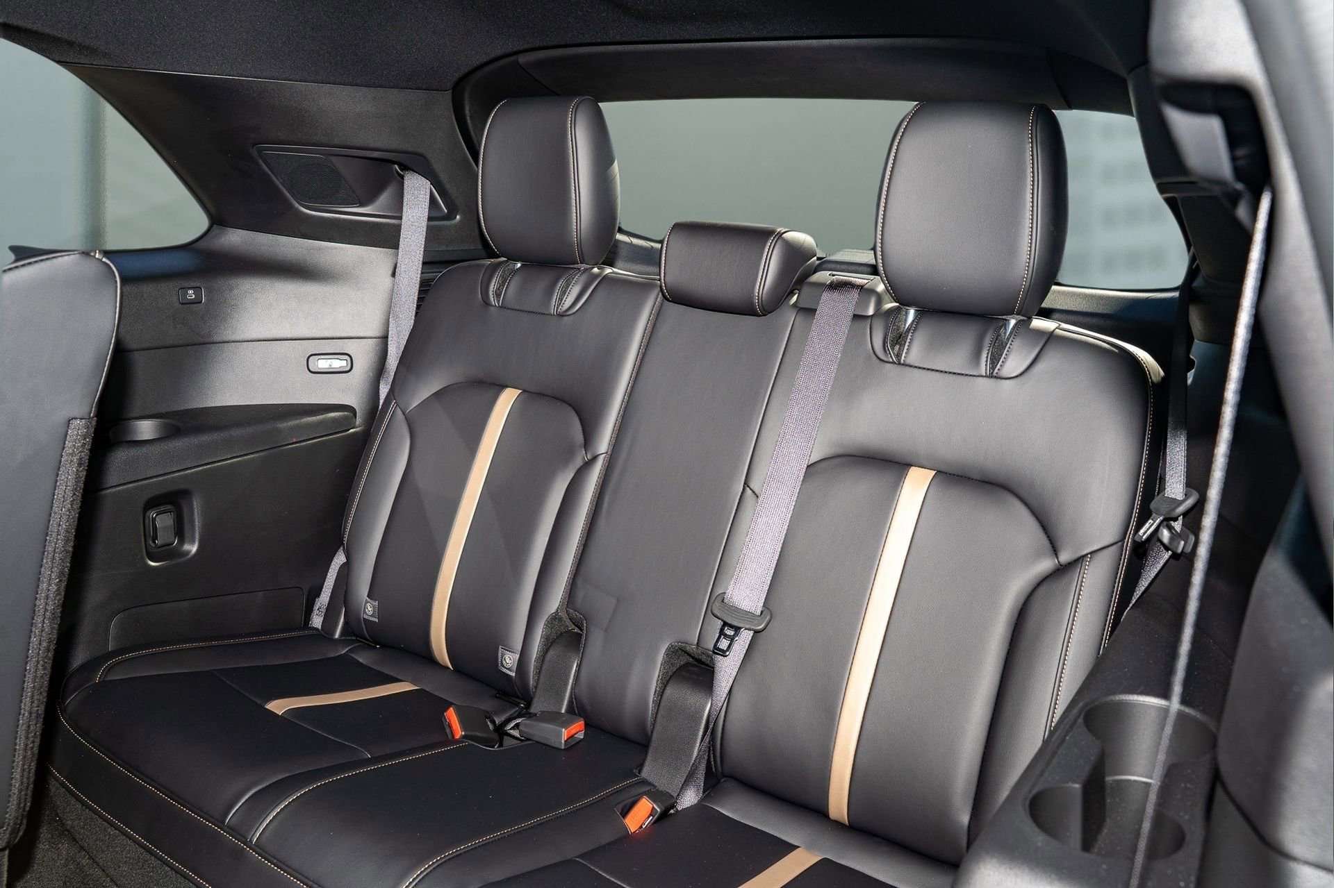 Used 2025 MAZDA CX-90 3.3 Turbo S w/ Premium Package image 20