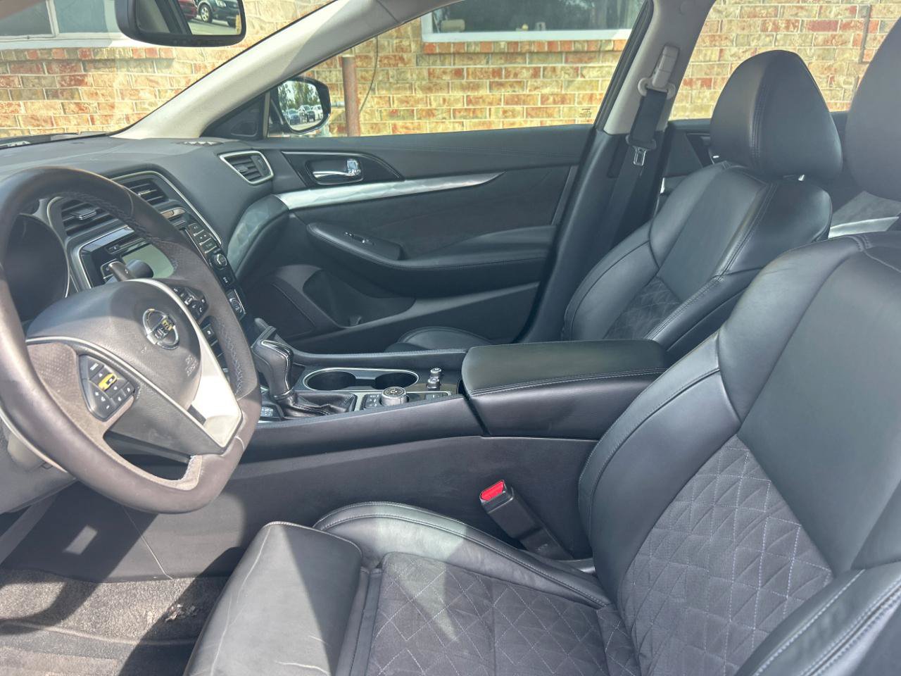 Used 2016 Nissan Maxima SR FWD image 19