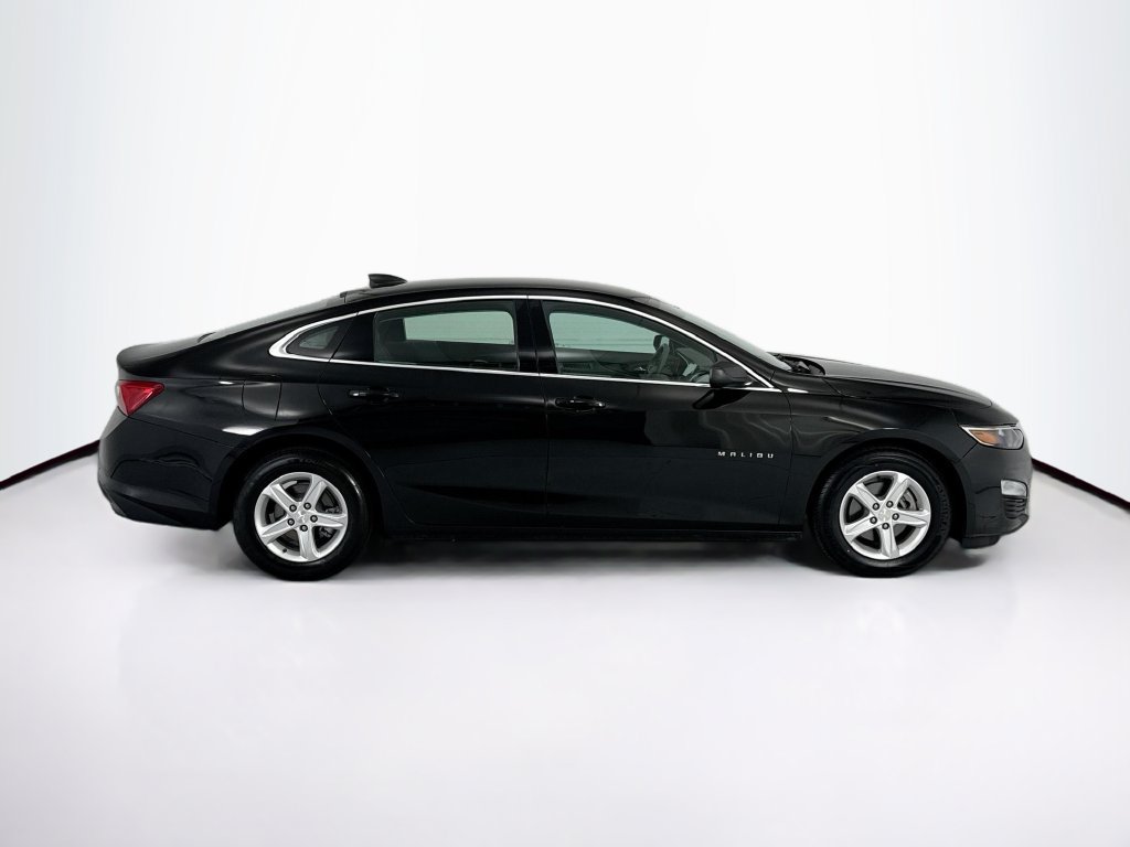 Used 2023 Chevrolet Malibu LS FWD image 4