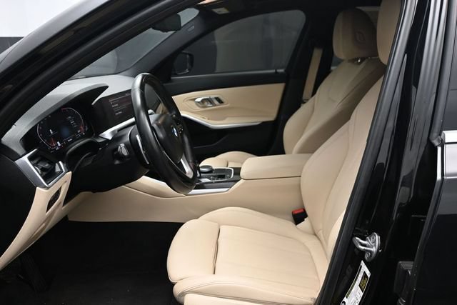 Used 2019 BMW 330i Sedan w/ Convenience Package RWD image 6