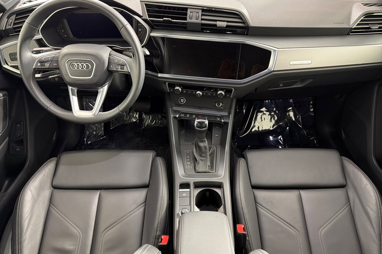 Used 2025 Audi Q3 2.0T Premium w/ Convenience Package image 12