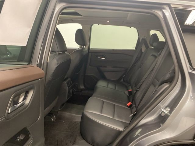 Used 2023 Nissan Rogue SV w/ SV Premium B Package image 22