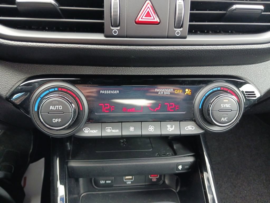 Used 2023 Kia Forte GT-Line w/ GT-Line Premium Package image 24