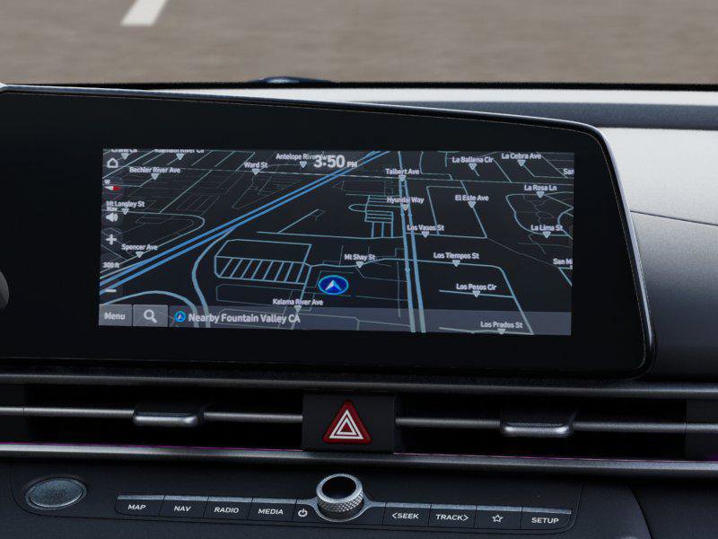 New 2025 Hyundai Elantra SEL image 13