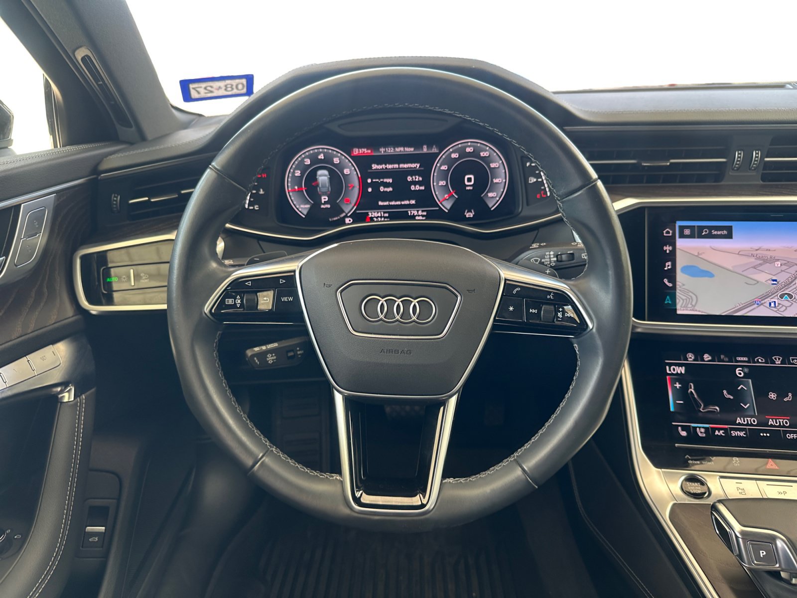 Used 2023 Audi A6 3.0T allroad Prestige AWD/4WD image 13