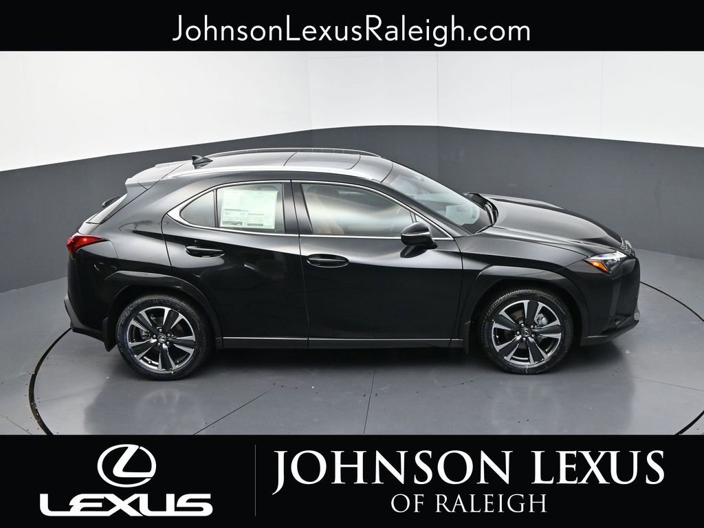 New 2026 Lexus UX 300h AWD image 28