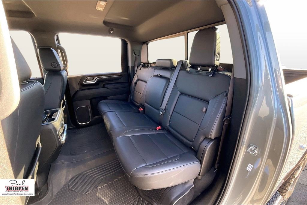 Used 2024 Chevrolet Silverado 2500 LTZ w/ LTZ Convenience Package image 26