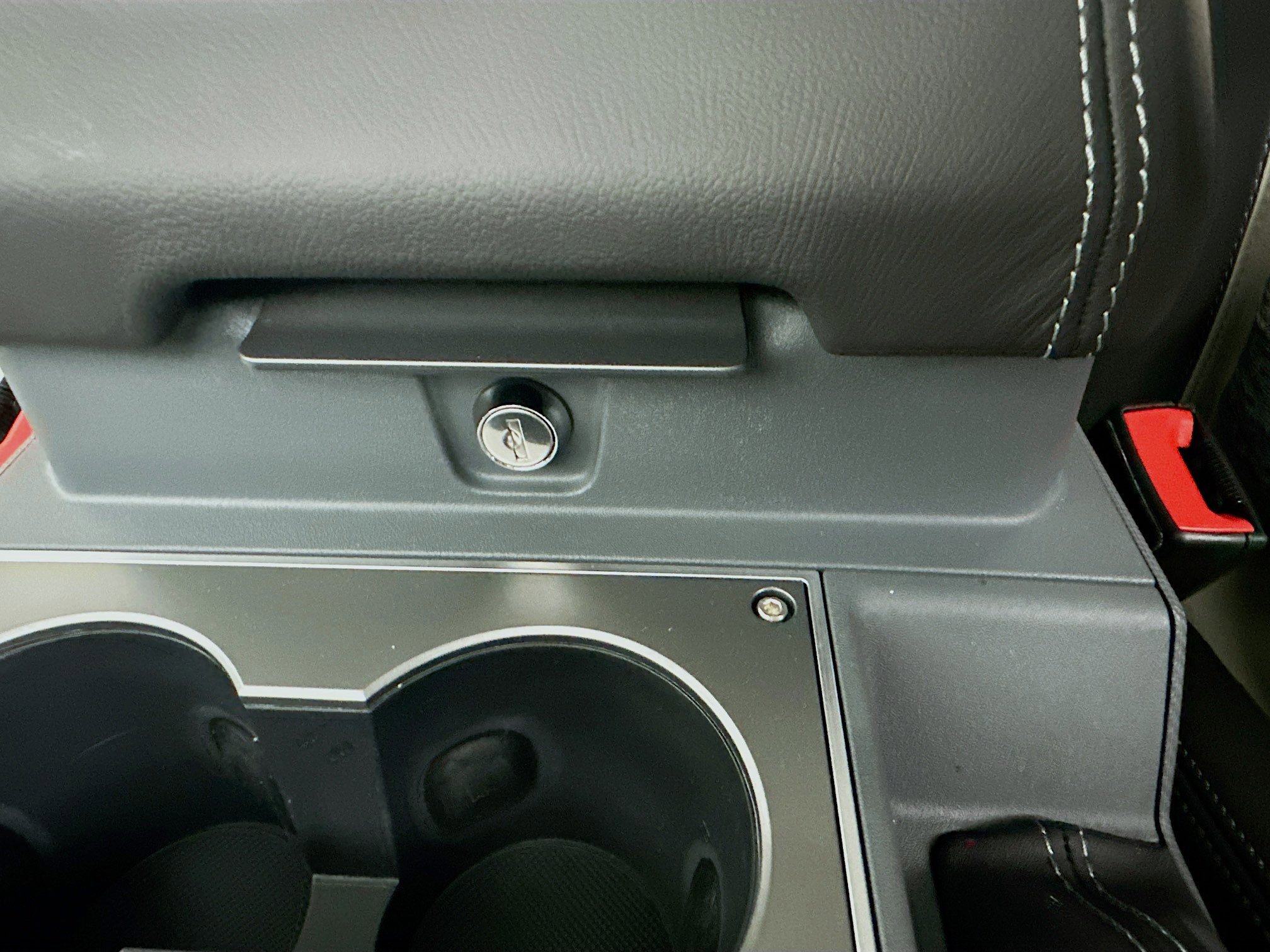 New 2025 INEOS Grenadier Fieldmaster Edition image 29