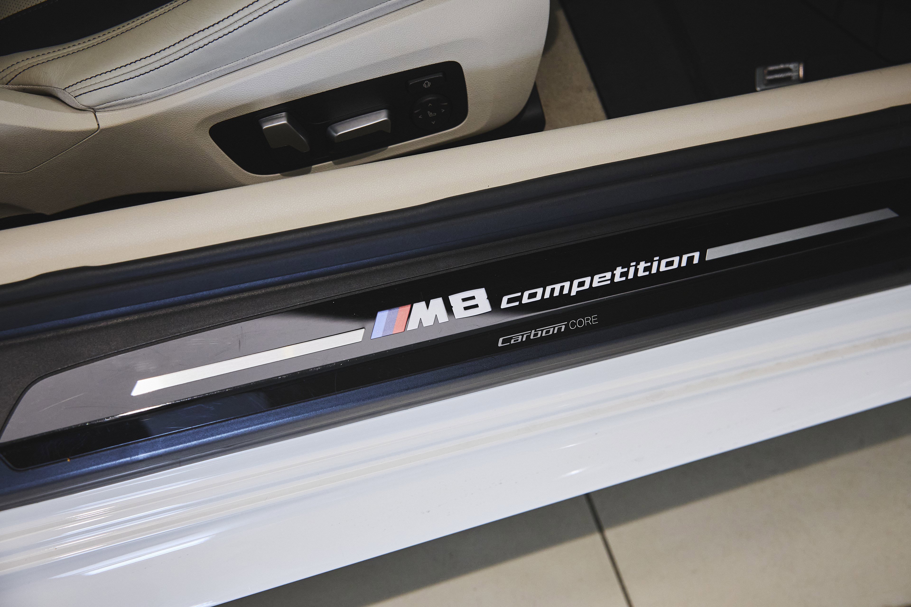 Used 2022 BMW M8 Competition w/ M Carbon Exterior Package image 41