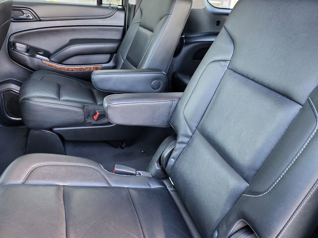Used 2020 Chevrolet Suburban Premier w/ RST 6.2L Performance Edition image 13