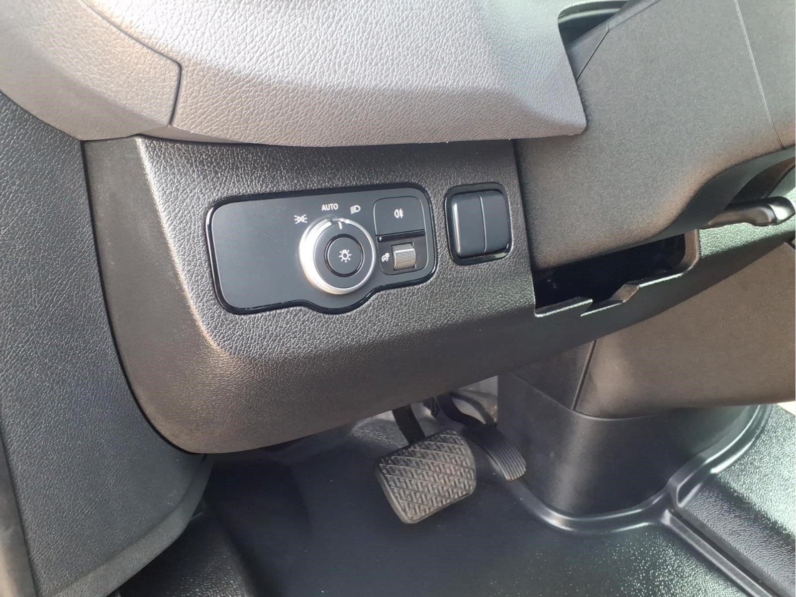 Used 2025 Mercedes-Benz Sprinter 2500 image 27