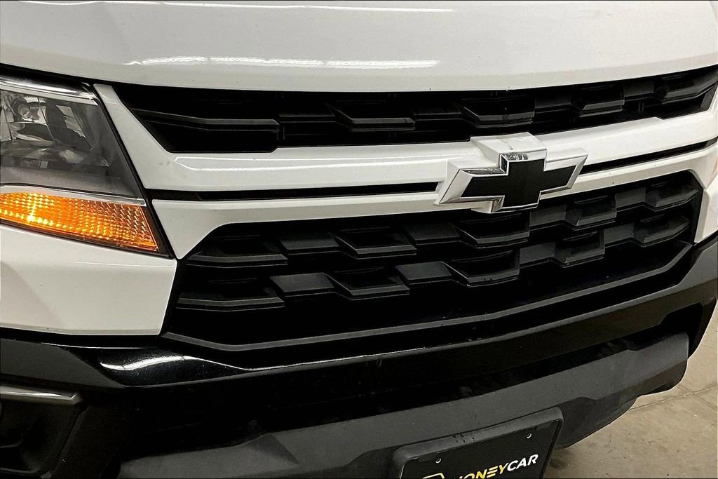 Used 2022 Chevrolet Colorado LT w/ Trail Boss Package AWD/4WD image 32